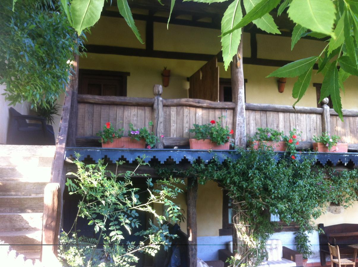 Apikale Casa de hóspedes Ea Exterior foto